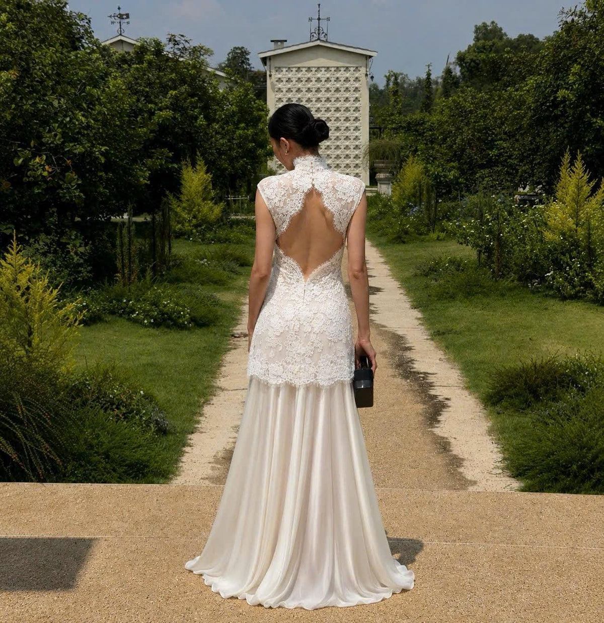 Minimalist Lace Wedding Dress, Elegant Organza Bridal Gown, Open Back Bride Outfit, Modern Ceremony Reception Wear